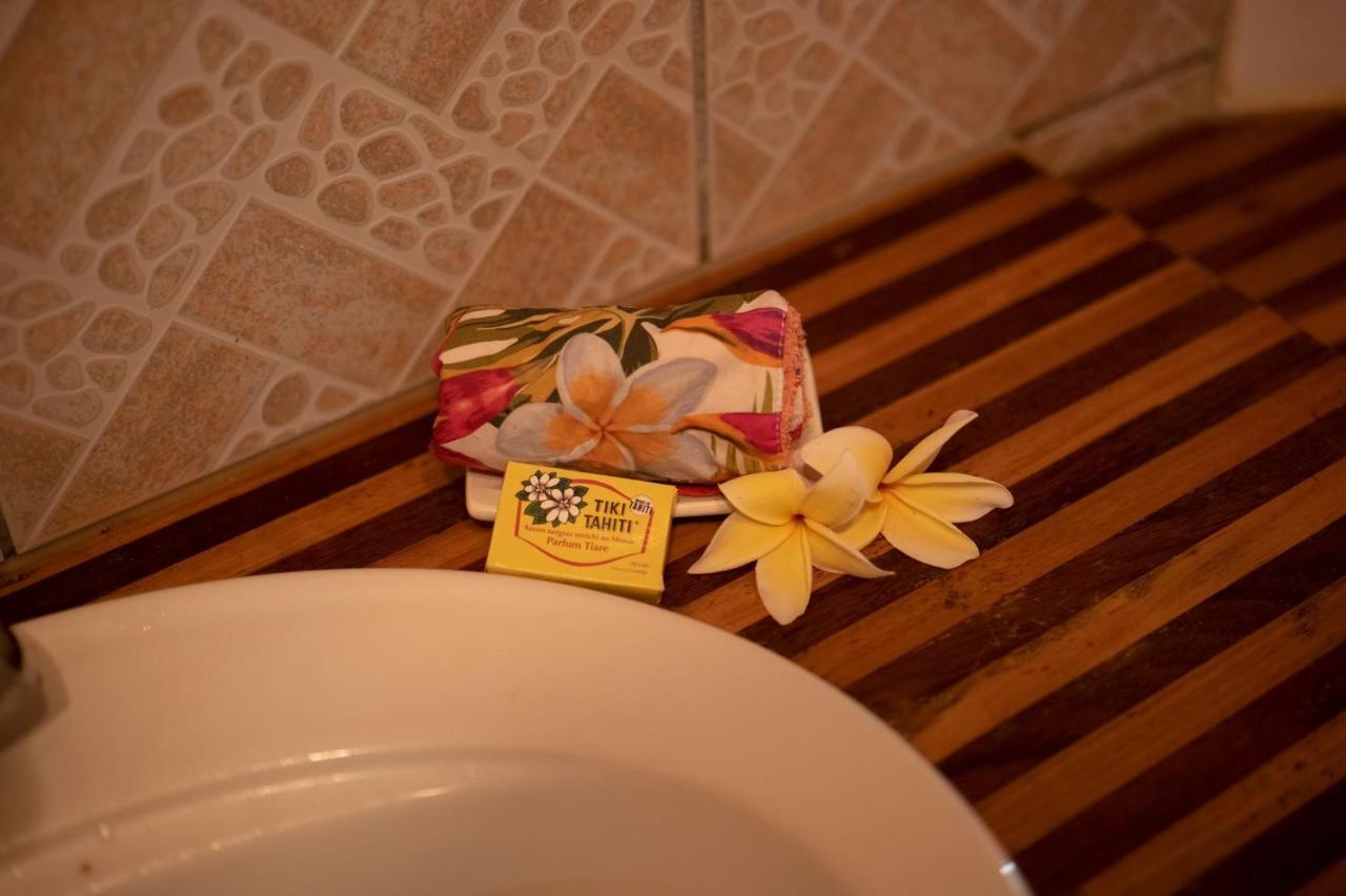 Location " La Pirogue " Maison D'Hotes A Moorea Haapiti Ngoại thất bức ảnh