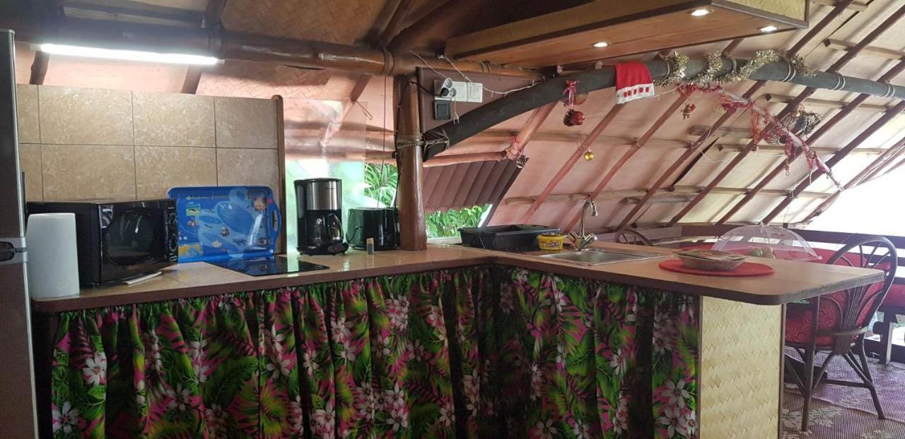 Location " La Pirogue " Maison D'Hotes A Moorea Haapiti Ngoại thất bức ảnh