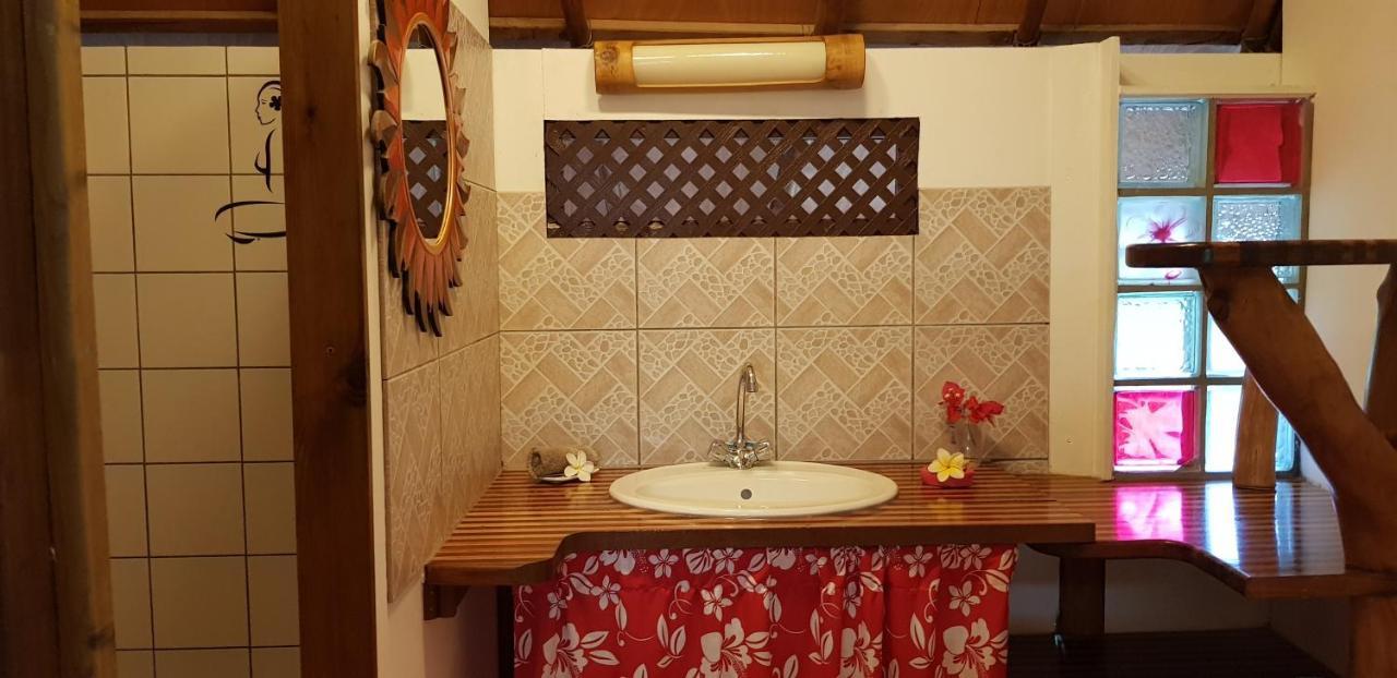 Location " La Pirogue " Maison D'Hotes A Moorea Haapiti Ngoại thất bức ảnh